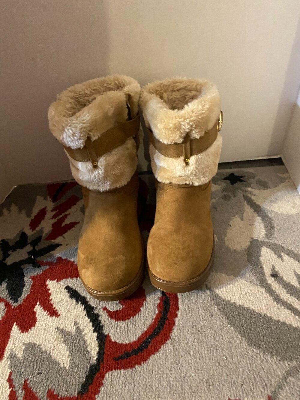 G by Guess boots